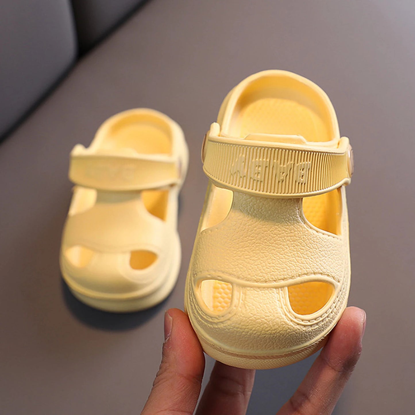 Kid Boys Hole Shoes